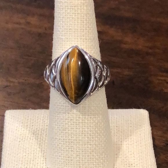 Vintage Cross Hatch Sterling Silver Marquise Cut Tigers Eye Ring Sz 6-3/4 - Picture 3 of 9